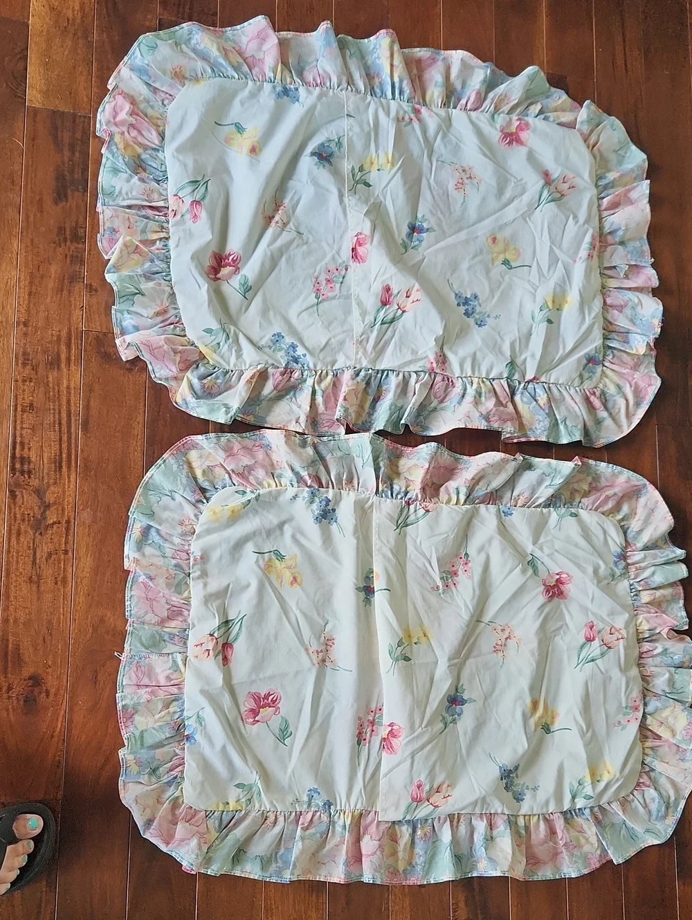 Vintage Bold Floral Print Pillow Shams Ruffle Standard‎ Custom Cottagecore